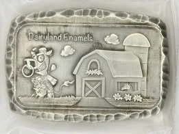 100 Gram Dairyland Studio Bar